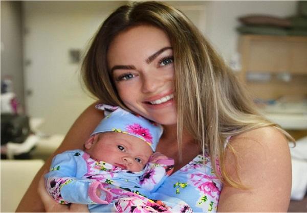 Emily Skye baby daughter Mia